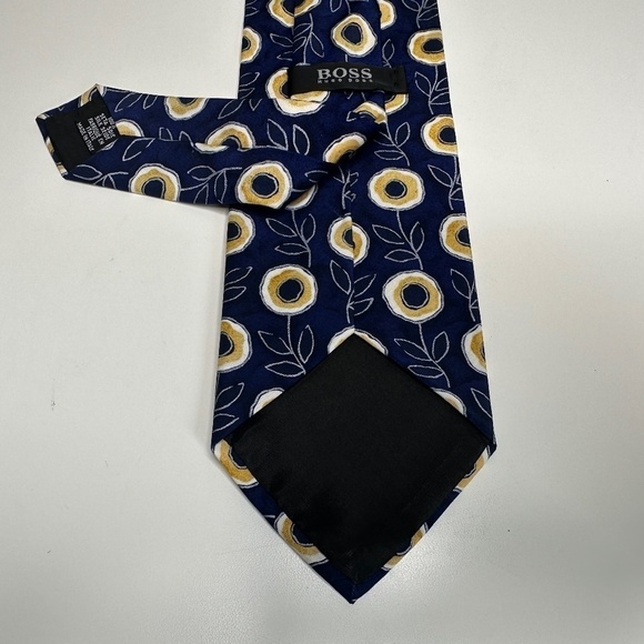 Hugo Boss Blue/Yellow Floral Mens Neck Tie 100% Silk Italy Designer - Picture 7 of 9